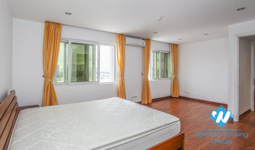 Beautiful and modern penthouse for rent in Ciputra, Tay Ho, Ha Noi